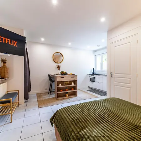 Le Minorel - Wifi - Netflix -free Parking - Metro شقة Mons-en-Baroeul